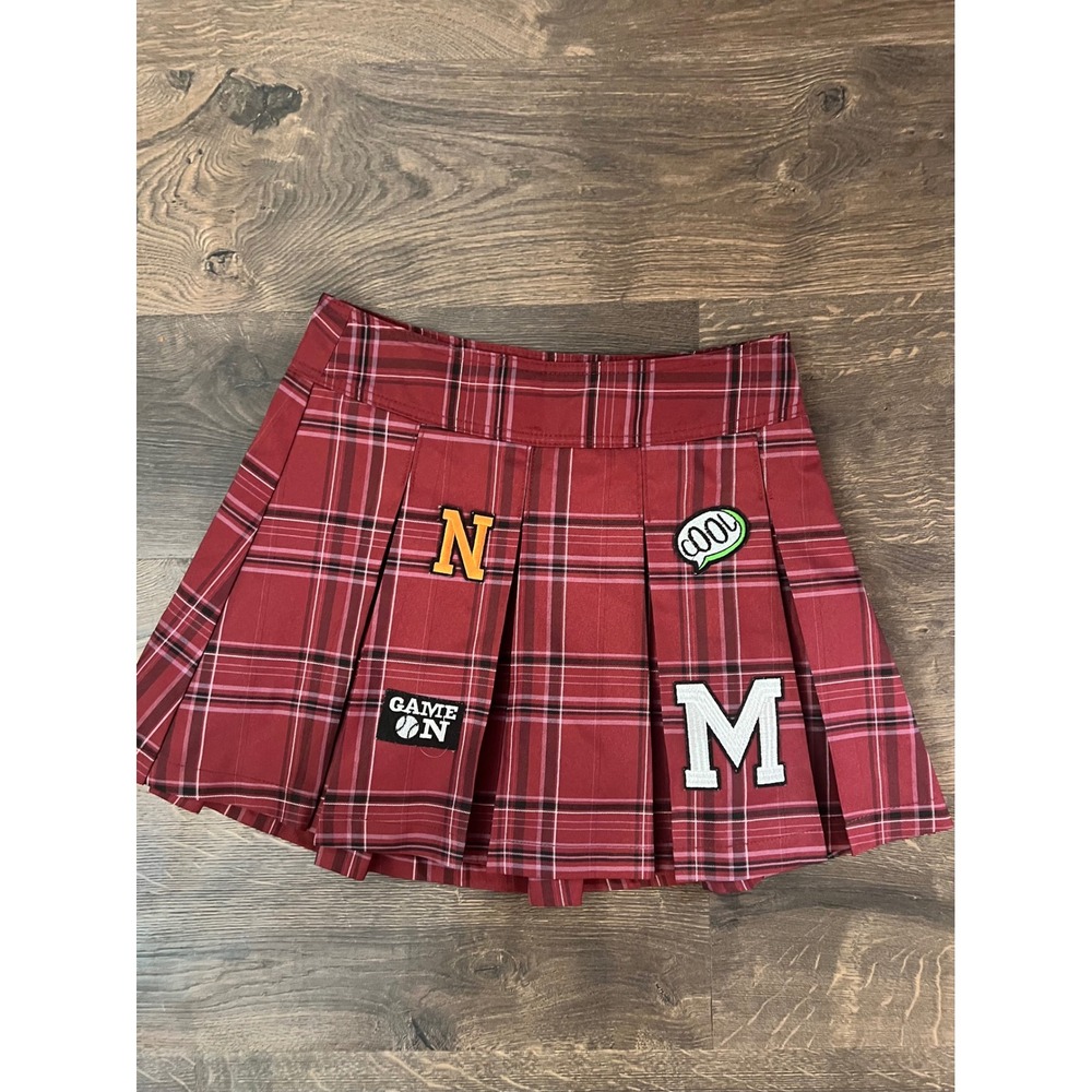 No Boundaries Burgundy Plaid Pleated Mini Skirt with Patches‎ Women's Size S